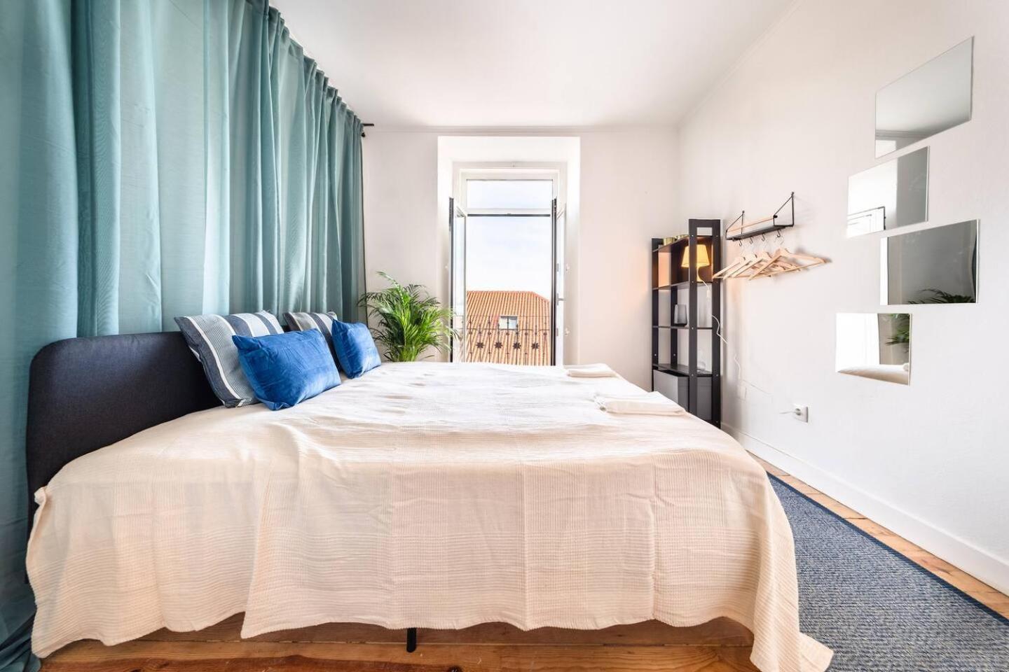 Appartement Riverfront Elegance 41Br Spacious Retreat *